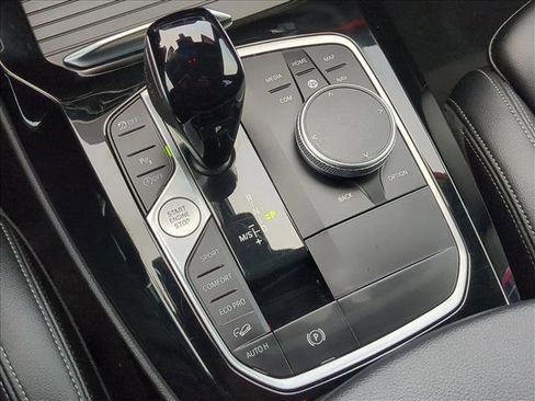 Used 2024 BMW X3 xDrive30i image 12