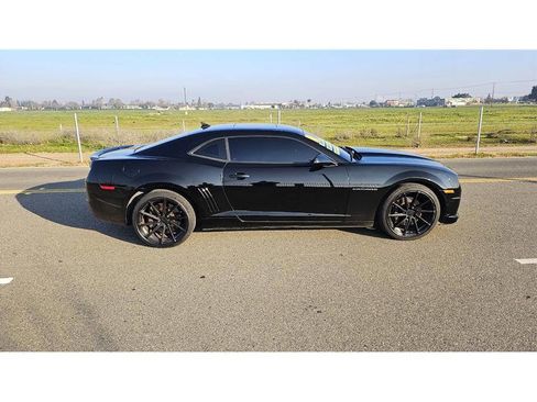 Used 2011 Chevrolet Camaro SS w/ RS Package image 4