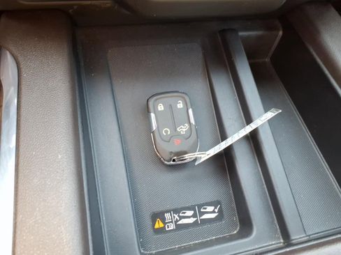 Used 2019 GMC Sierra 1500 Denali AWD/4WD image 25