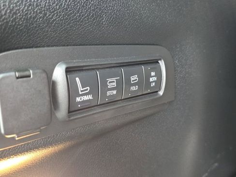 Used 2018 Ford Explorer Limited w/ Equipment Group 301A image 15