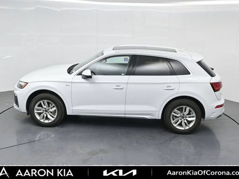 Used 2023 Audi Q5 2.0T Premium w/ Convenience Package AWD/4WD image 47