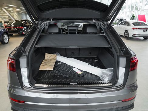 New 2025 Audi Q8 Premium Plus image 43