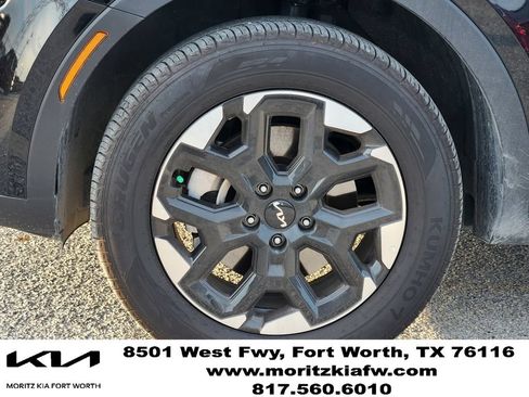 Used 2025 Kia Sorento S AWD/4WD image 7