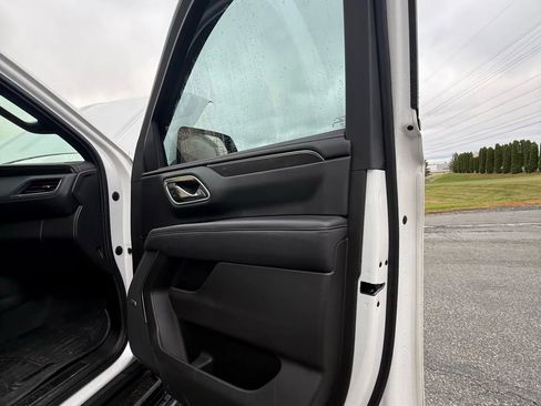 Used 2021 GMC Yukon AT4 w/ AT4 Premium Package image 56