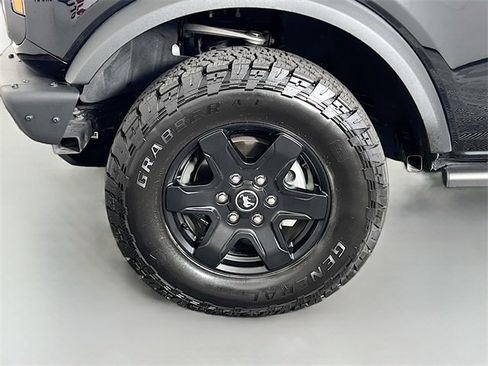 Used 2024 Ford Bronco Black Diamond image 27