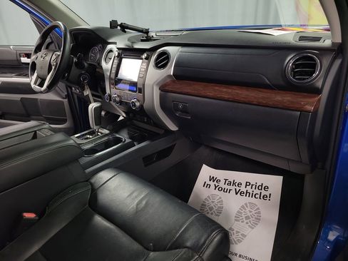Used 2017 Toyota Tundra Limited image 25