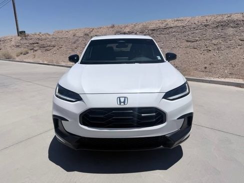 Used 2026 Honda HR-V Sport image 2