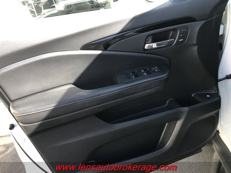 Used 2019 Honda Ridgeline RTL-E image 9