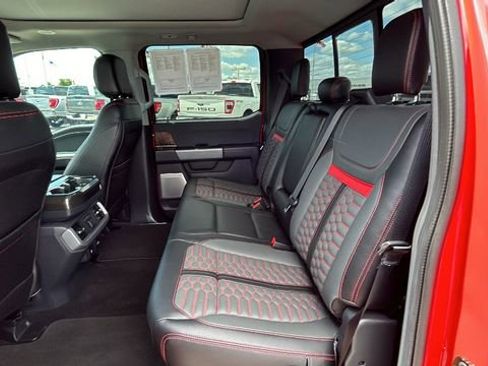 Used 2021 Ford F150 Lariat w/ Equipment Group 502A High AWD/4WD image 15