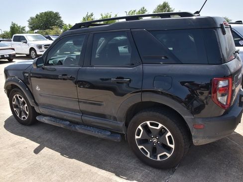 Used 2023 Ford Bronco Sport Outer Banks w/ Tech Package AWD/4WD image 7
