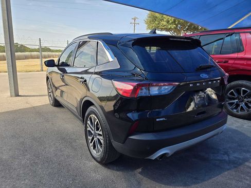 Used 2020 Ford Escape SEL FWD image 3