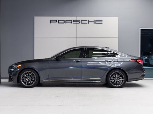 Used 2020 Genesis G80 3.3T Sport RWD image 2