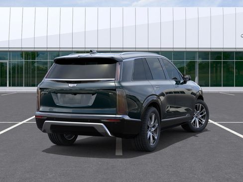 New 2027 Cadillac Vistiq Luxury w/ LPO, Floor Liner Package AWD/4WD image 4