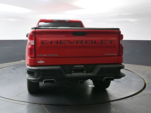 Used 2019 Chevrolet Silverado 1500 Custom Trail Boss w/ Custom Convenience Package AWD/4WD image 13