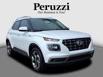 Used 2024 Hyundai Venue SEL