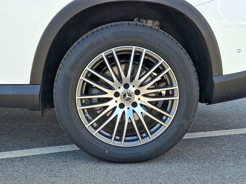 New 2026 Mercedes-Benz GLC 300 4MATIC image 5
