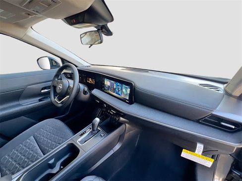 New 2026 Nissan Kicks SV image 26