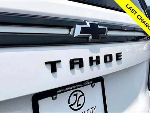 Used 2021 Chevrolet Tahoe Z71 w/ Rear Media and Nav Package AWD/4WD image 8