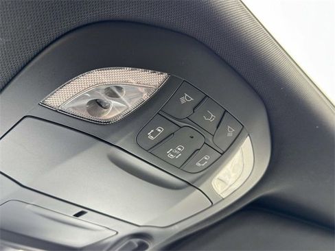 New 2026 Chrysler Pacifica Select w/ S Appearance Package image 14