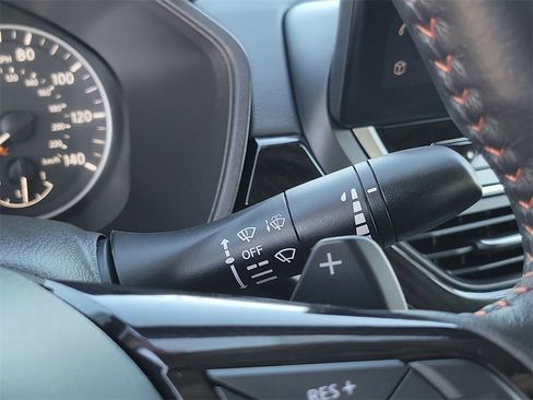 Certified 2024 Nissan Altima 2.5 SR w/ SR Premium Package image 9