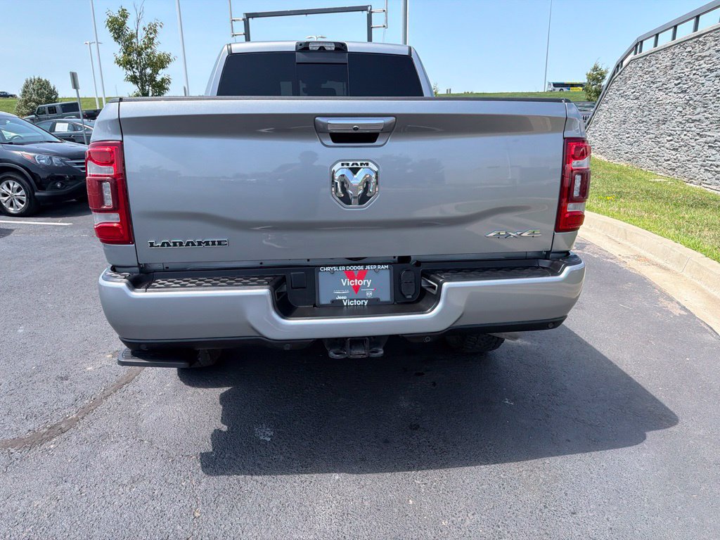 Used 2022 RAM 3500 Laramie AWD/4WD image 6