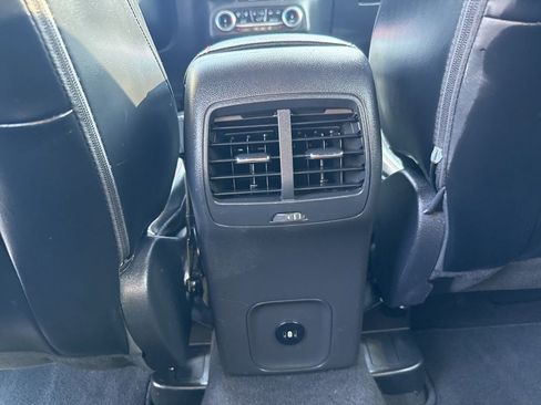 Used 2024 Ford Escape ST-Line image 18