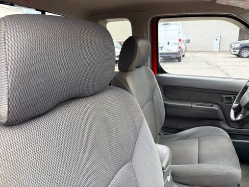 Used 2003 Nissan Frontier XE RWD image 17