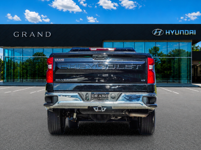 Used 2024 Chevrolet Silverado 1500 LT AWD/4WD image 5
