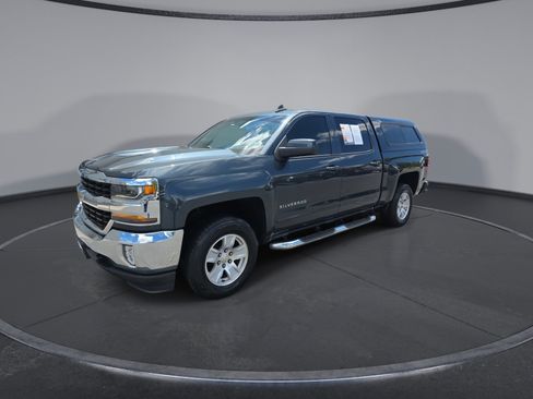 Used 2017 Chevrolet Silverado 1500 LT w/ All Star Edition AWD/4WD image 4