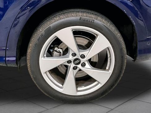 Used 2025 Audi Q5 Premium Plus AWD/4WD image 9