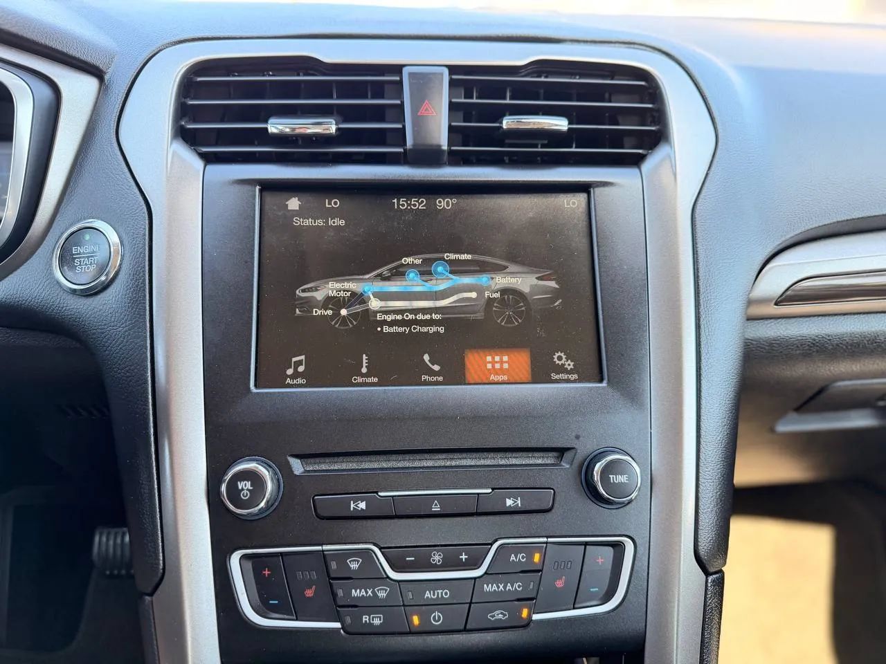 Used 2017 Ford Fusion SE w/ Equipment Group 602A FWD image 52