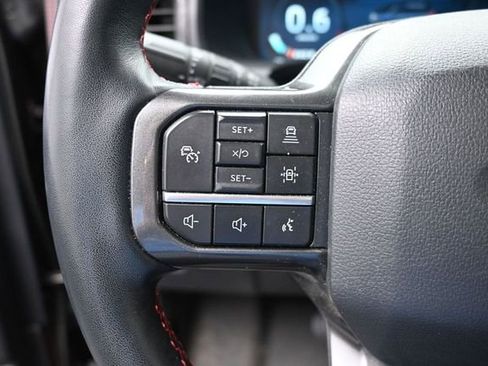Used 2024 Ford Expedition Limited AWD/4WD image 19