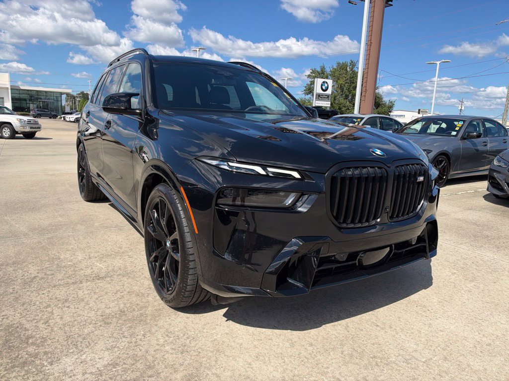 Certified 2026 BMW X7 M60i AWD/4WD image 7
