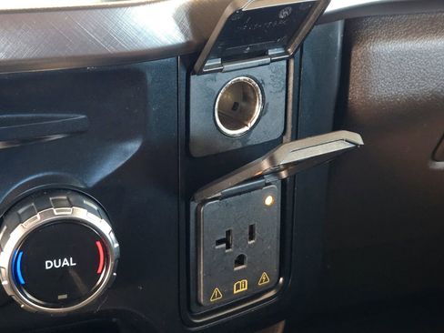 Used 2023 Ford F350 King Ranch w/ Chrome Package image 22