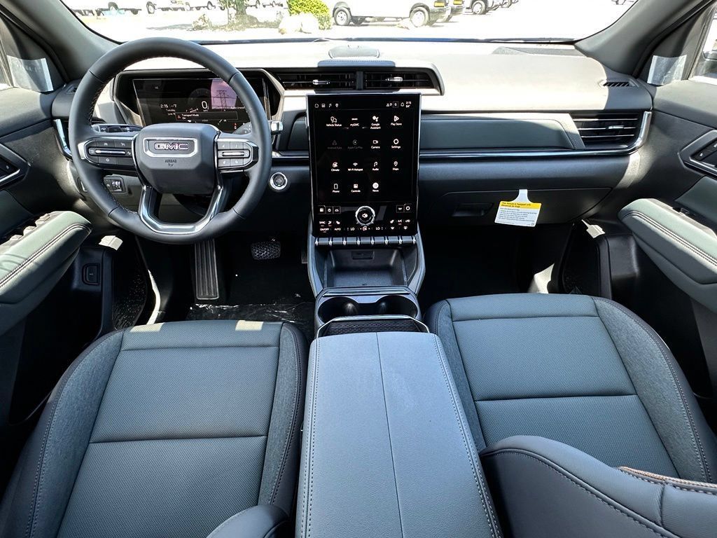 New 2026 GMC Terrain AT4 w/ LPO, Floor Liner Package AWD/4WD image 23
