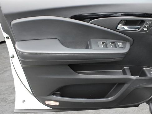 Used 2021 Honda Passport Touring image 19