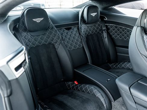 Used 2022 Bentley Continental GT Speed image 38