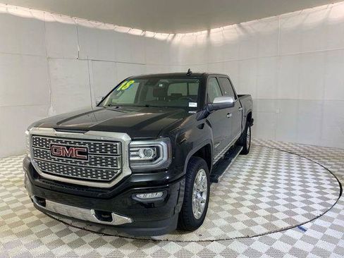 Used 2018 GMC Sierra 1500 Denali AWD/4WD image 24