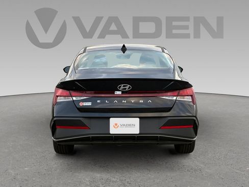 New 2026 Hyundai Elantra Sport image 19