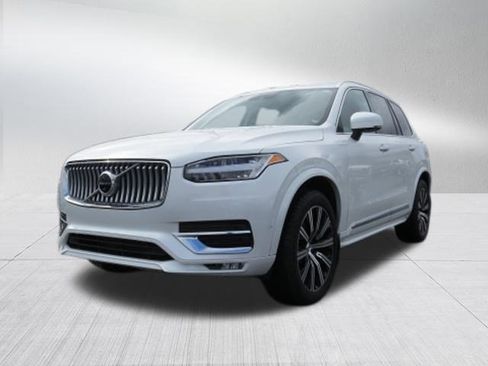 Used 2022 Volvo XC90 T6 Inscription w/ Advanced Package image 6