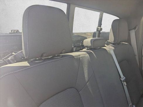 Used 2024 GMC Canyon Elevation w/ Convenience Package RWD image 17