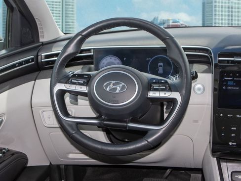 Used 2024 Hyundai Tucson Limited image 21