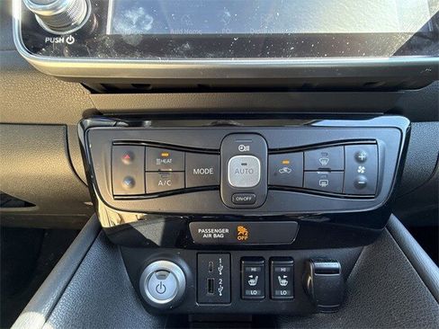 Used 2024 Nissan Leaf SV Plus image 19