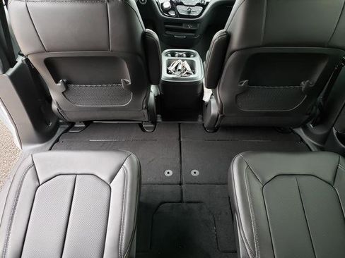 New 2026 Chrysler Voyager LX image 16