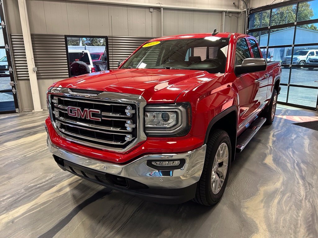 Used 2017 GMC Sierra 1500 SLT w/ SLT Premium Package AWD/4WD image 3