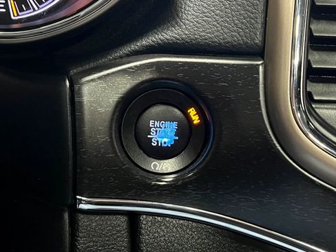 Used 2016 Jeep Grand Cherokee Limited image 21