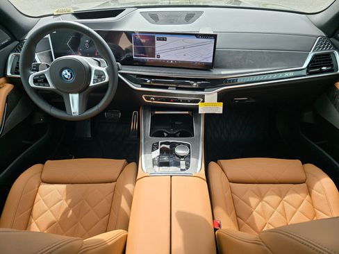New 2026 BMW X5 xDrive50e w/ M Sport Package image 42