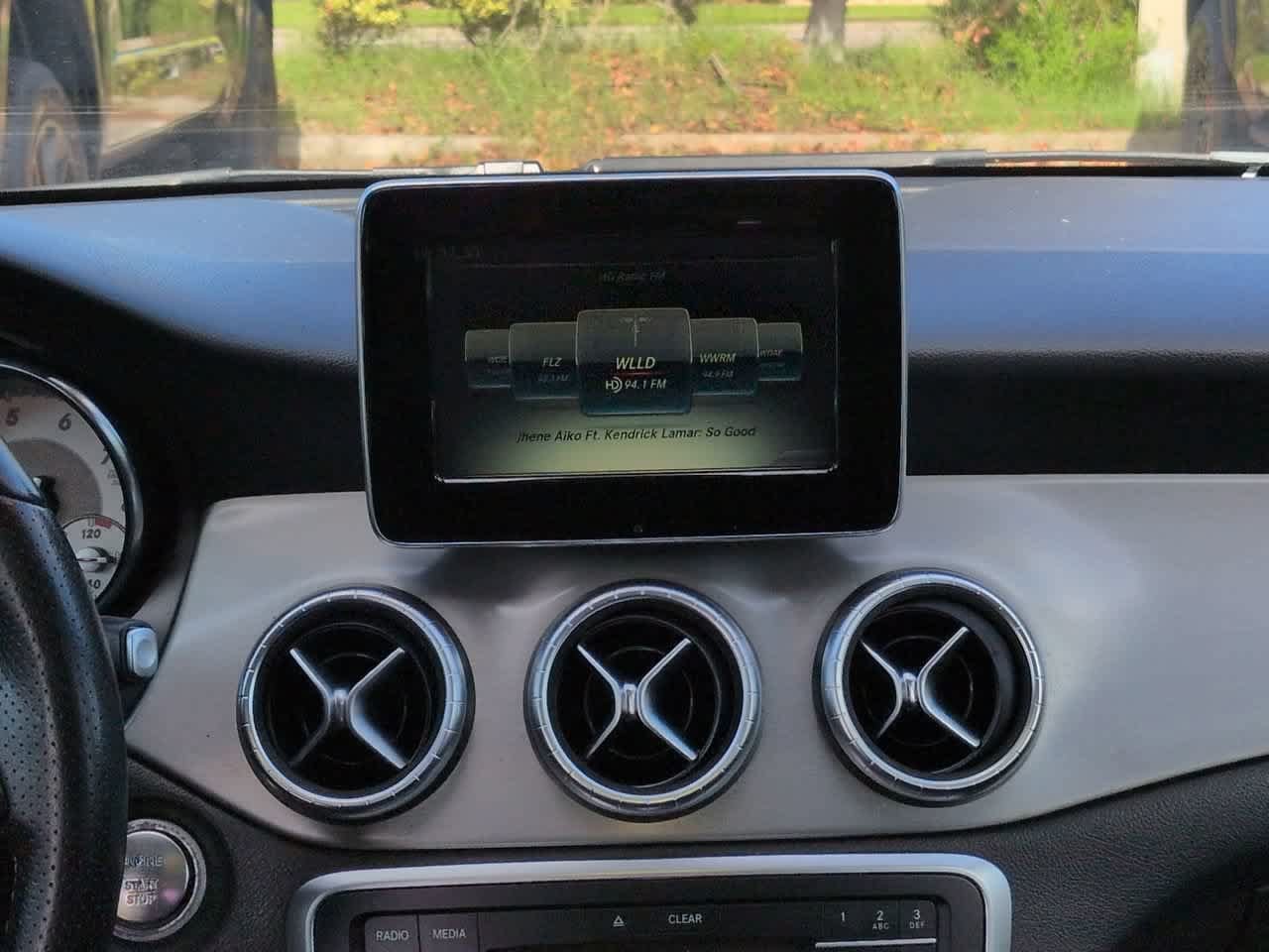Used 2016 Mercedes-Benz CLA 250 image 17