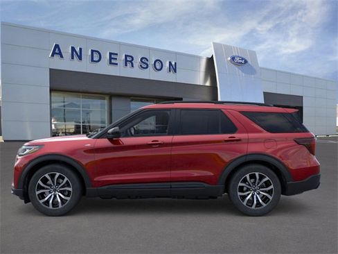 New 2025 Ford Explorer ST-Line image 3