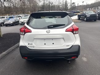 Used 2018 Nissan Kicks SR w/ Interior Electronics Package video 4